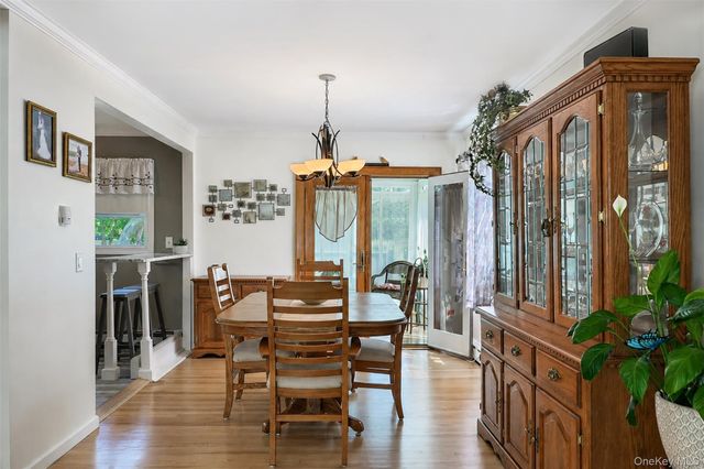 49 Regent Street, Patchogue, NY 11772