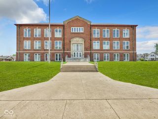 315 2nd Street, Shelbyville, IN 46176