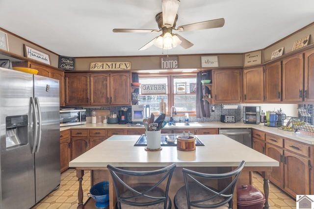 3471 Faxon Rd, Murray, KY 42071