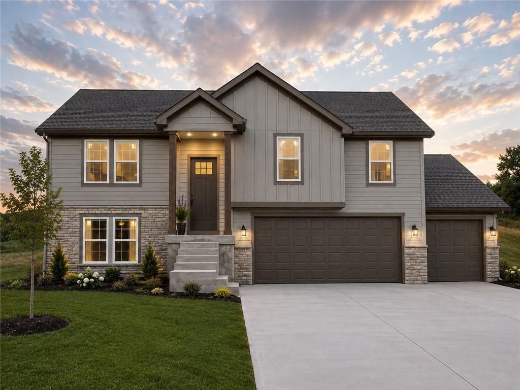 523 Skyview Lane, Liberty, MO 64068