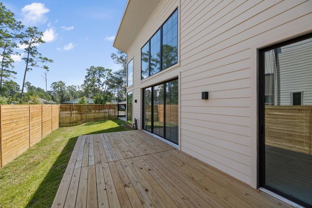 1502 Primrose Street, Conroe, TX 77385