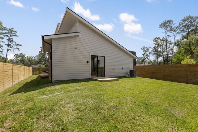 1502 Primrose Street, Conroe, TX 77385
