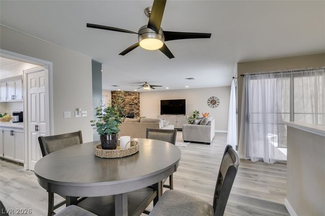 2587 Swan Lane, Las Vegas, NV 89121