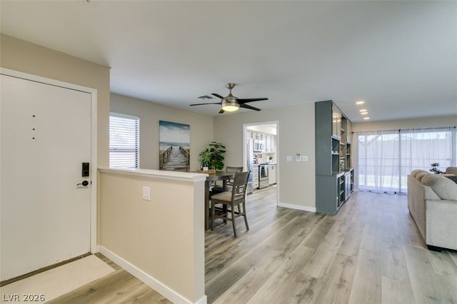 2587 Swan Lane, Las Vegas, NV 89121