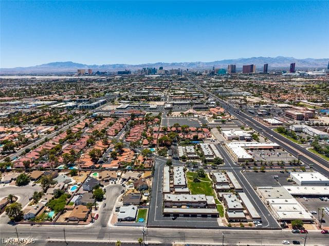 2587 Swan Lane, Las Vegas, NV 89121