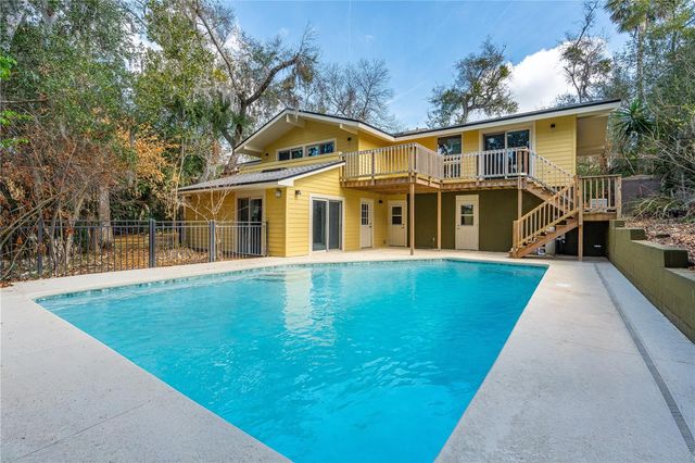 32 PEBBLE BEACH DRIVE, Ormond Beach, FL 32174