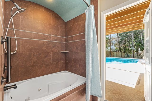 32 PEBBLE BEACH DRIVE, Ormond Beach, FL 32174