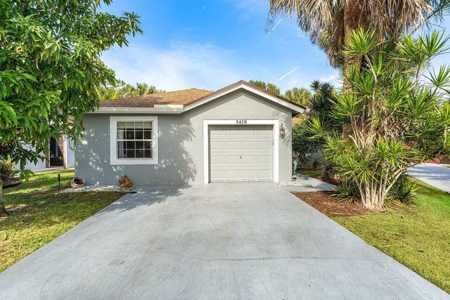 5418 Club Circle, Haverhill, FL 33415