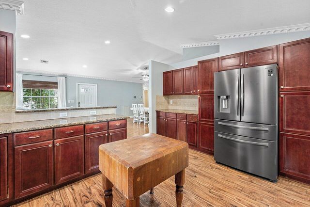 5418 Club Circle, Haverhill, FL 33415