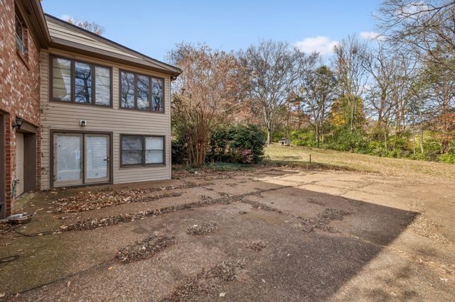 1252 W Hickory Springs Ct, Brentwood, TN 37027