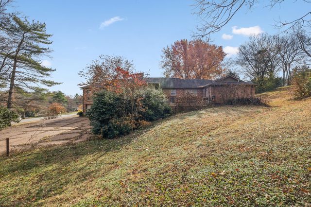 1252 W Hickory Springs Ct, Brentwood, TN 37027