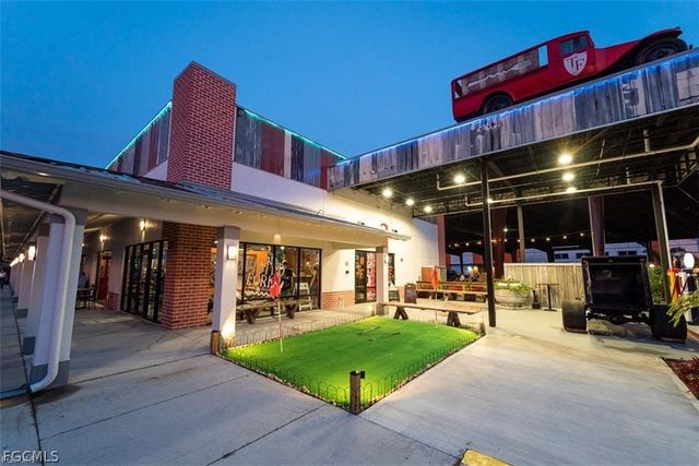 10884 McAlester CIR, Port Charlotte, FL 33981