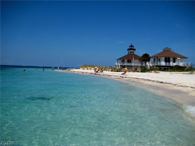 10884 McAlester CIR, Port Charlotte, FL 33981