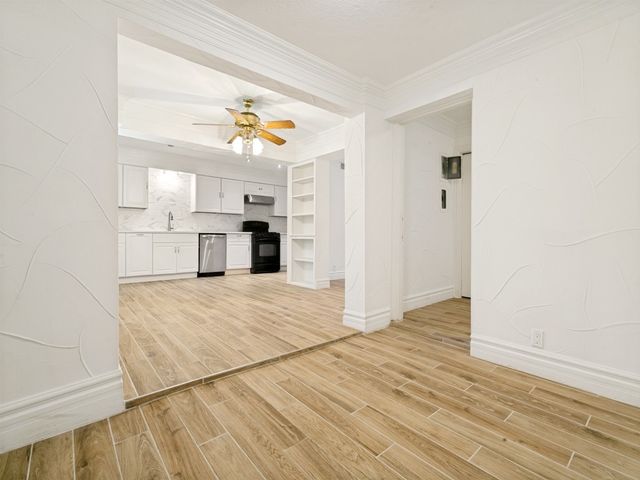 415 Crockett, Lewisville, TX 75057