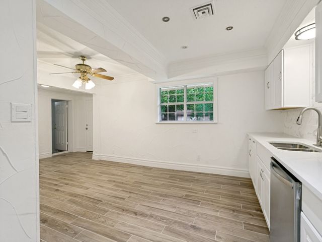 415 Crockett, Lewisville, TX 75057