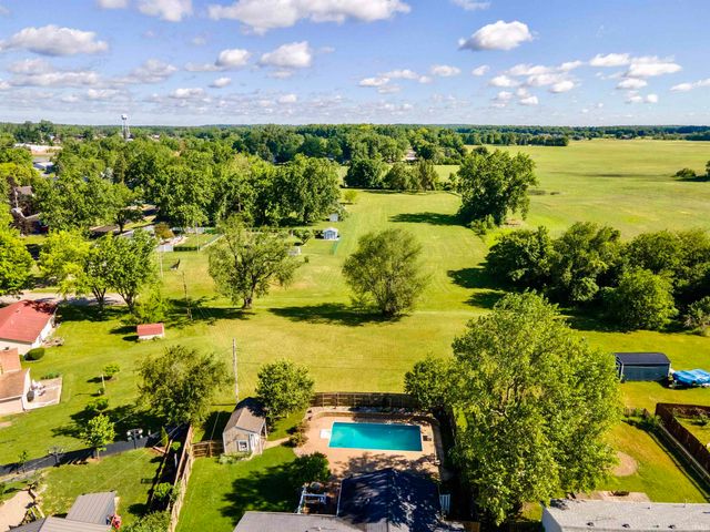 904 Carlin Place, Angola, IN 46703