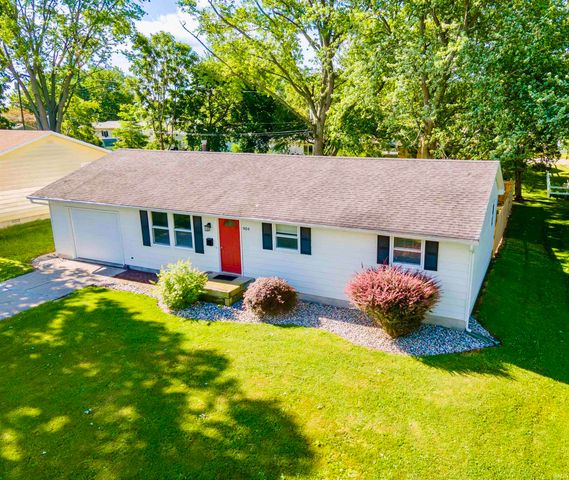 904 Carlin Place, Angola, IN 46703