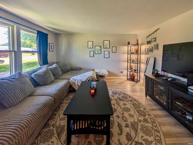 904 Carlin Place, Angola, IN 46703