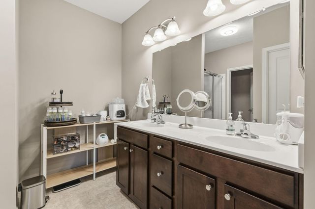 3741 Birkland Circle, Lewis Center, OH 43035