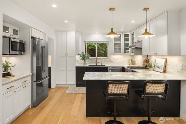 1609 217th Place NE, Sammamish, WA 98074