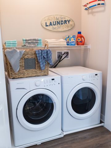 255 N Addison Avenue 338, Elmhurst, IL 60126