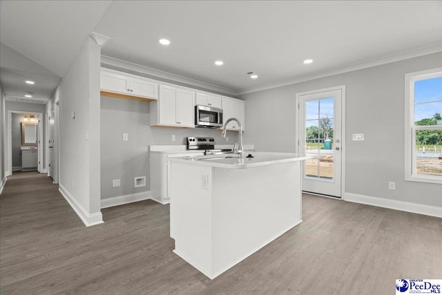 882 Merilou Way, Florence, SC 29506