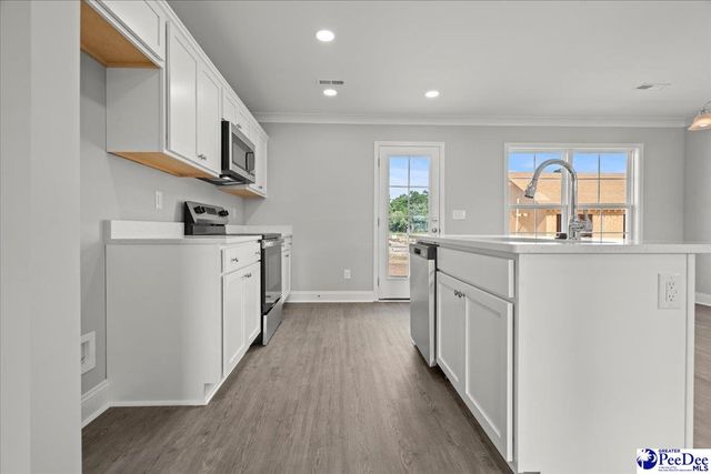 882 Merilou Way, Florence, SC 29506