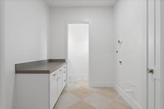 309 Avenue Of Oaks Street, Houston, TX 77009