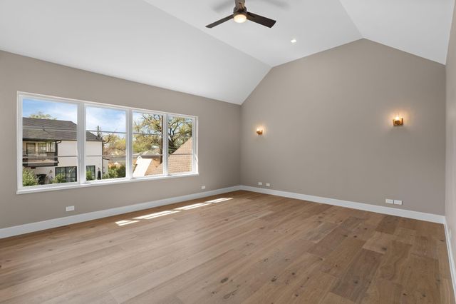 309 Avenue Of Oaks Street, Houston, TX 77009