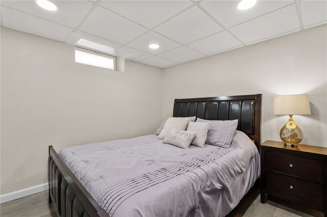 386 Mendon Avenue, Pawtucket, RI 02861