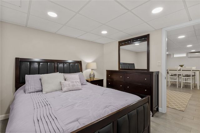 386 Mendon Avenue, Pawtucket, RI 02861