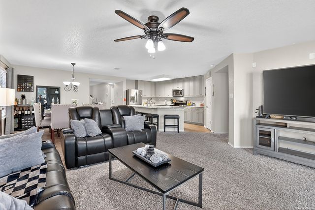 13307 Sunset Rainbow, San Antonio, TX 78245