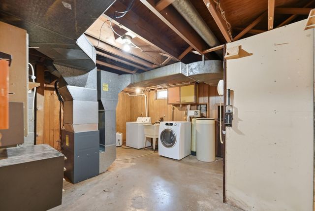 1505 Scenic Drive NW, Sauk Rapids, MN 56379