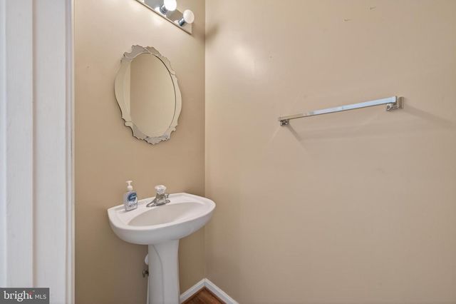 62 NIBLICK CT, Martinsburg, WV 25405