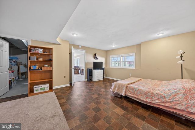 62 NIBLICK CT, Martinsburg, WV 25405