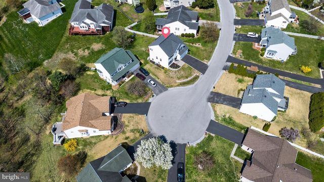 62 NIBLICK CT, Martinsburg, WV 25405