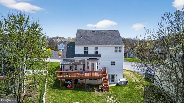 62 NIBLICK CT, Martinsburg, WV 25405