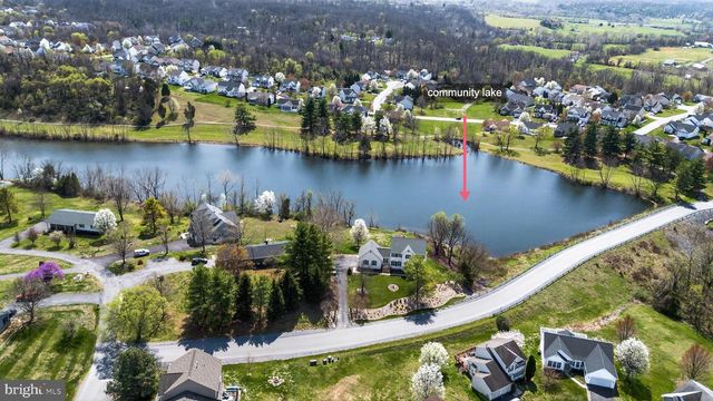 62 NIBLICK CT, Martinsburg, WV 25405