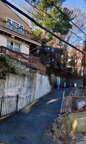 94 William Street, Yonkers, NY 10701