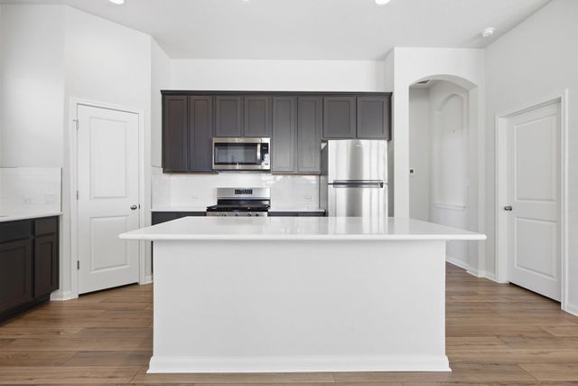 8648 Wellspring LOOP, Round Rock, TX 78665
