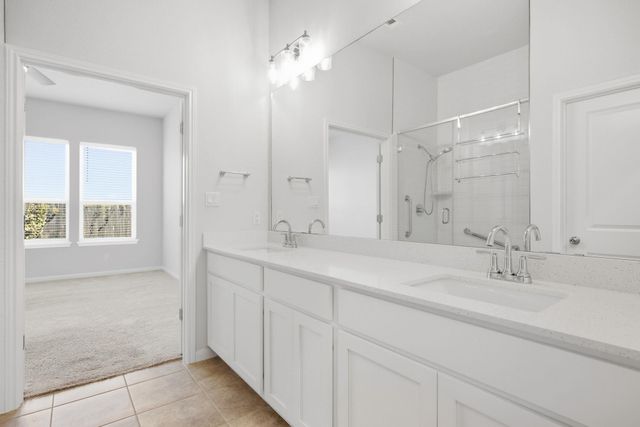 8648 Wellspring LOOP, Round Rock, TX 78665