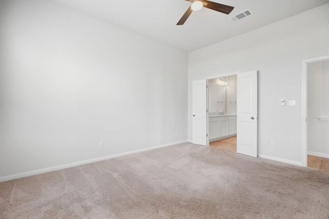 8648 Wellspring LOOP, Round Rock, TX 78665