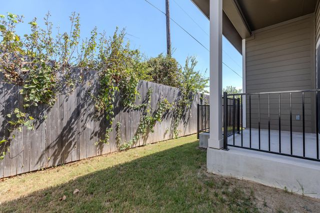 8648 Wellspring LOOP, Round Rock, TX 78665