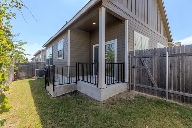 8648 Wellspring LOOP, Round Rock, TX 78665