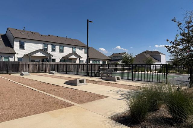 8648 Wellspring LOOP, Round Rock, TX 78665