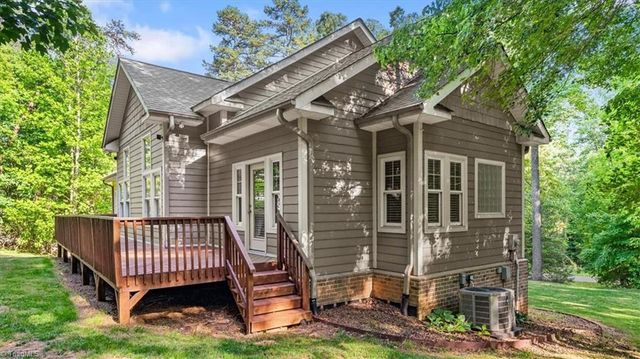 2105 Morning Star Lane, Winston-salem, NC 27107