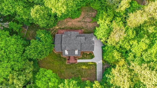 2105 Morning Star Lane, Winston-salem, NC 27107