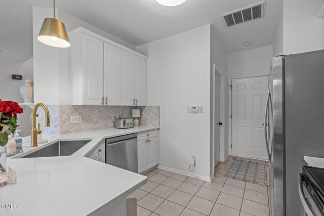 10402 Shadowlawn Drive, Raleigh, NC 27614