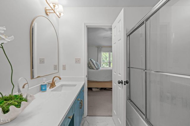10402 Shadowlawn Drive, Raleigh, NC 27614