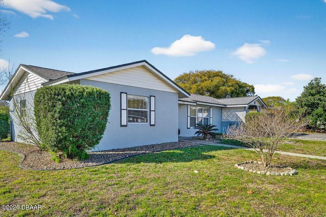 1532 Gold Terrace, Deltona, FL 32725